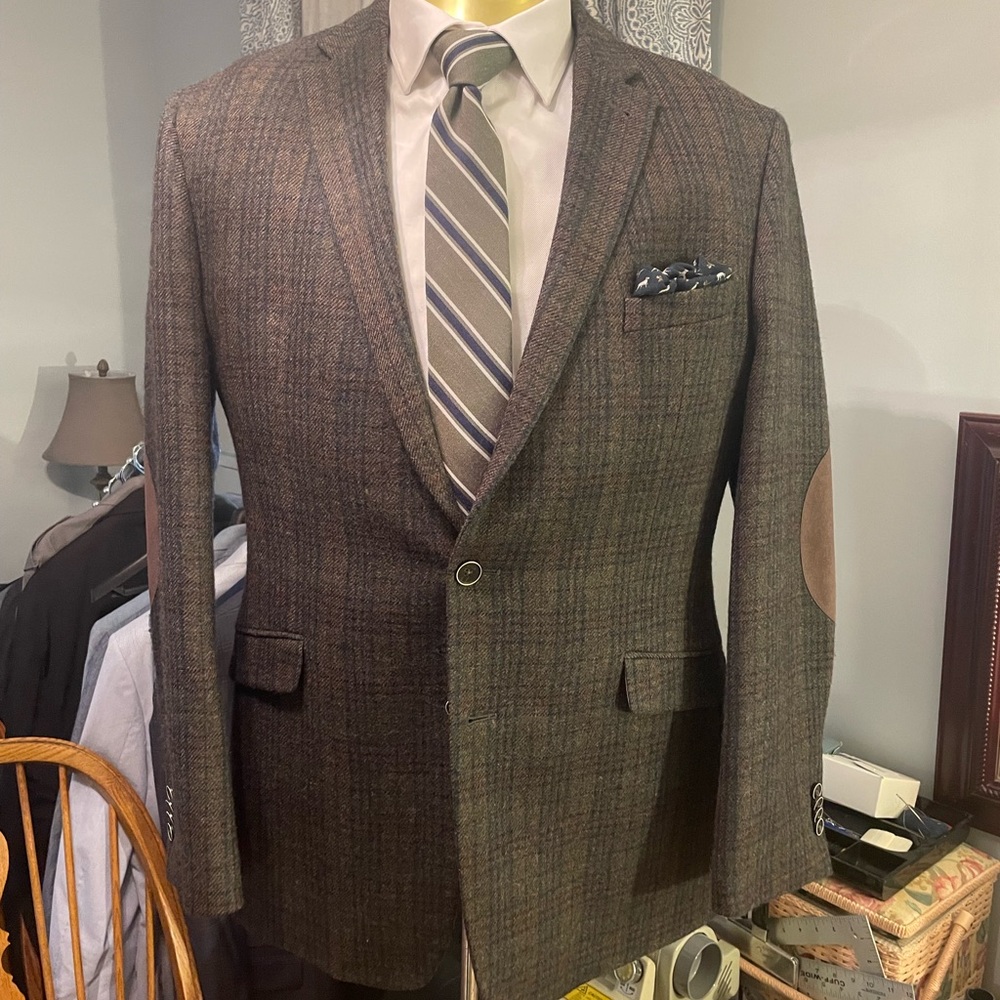 100% Wool Tweed Sport Coat with Elbow Patches
